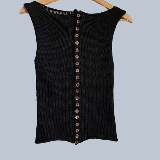 NIKKI BUTTON TOP
