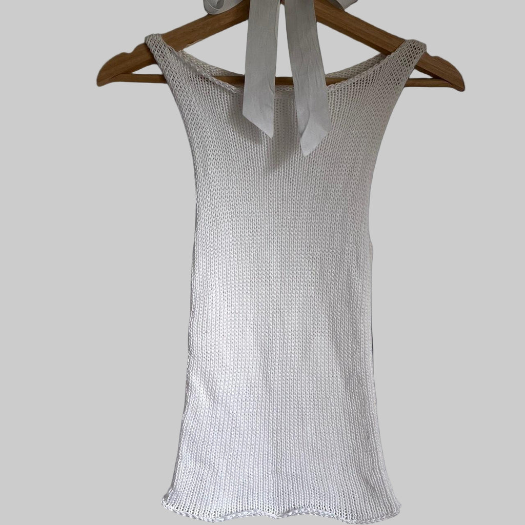 BASICS-WHITE TANK TOP