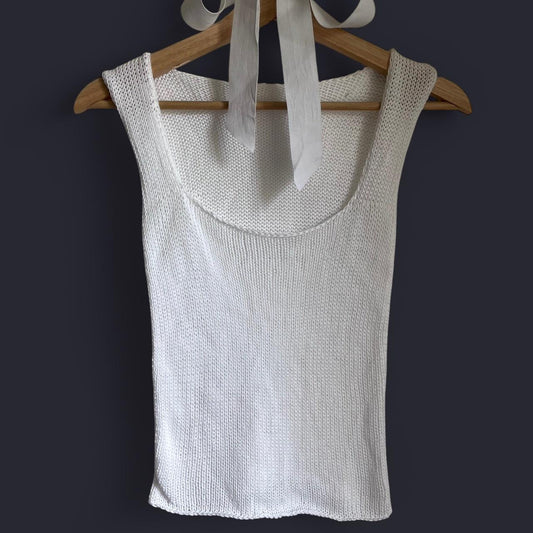 BASICS-WHITE TANK TOP